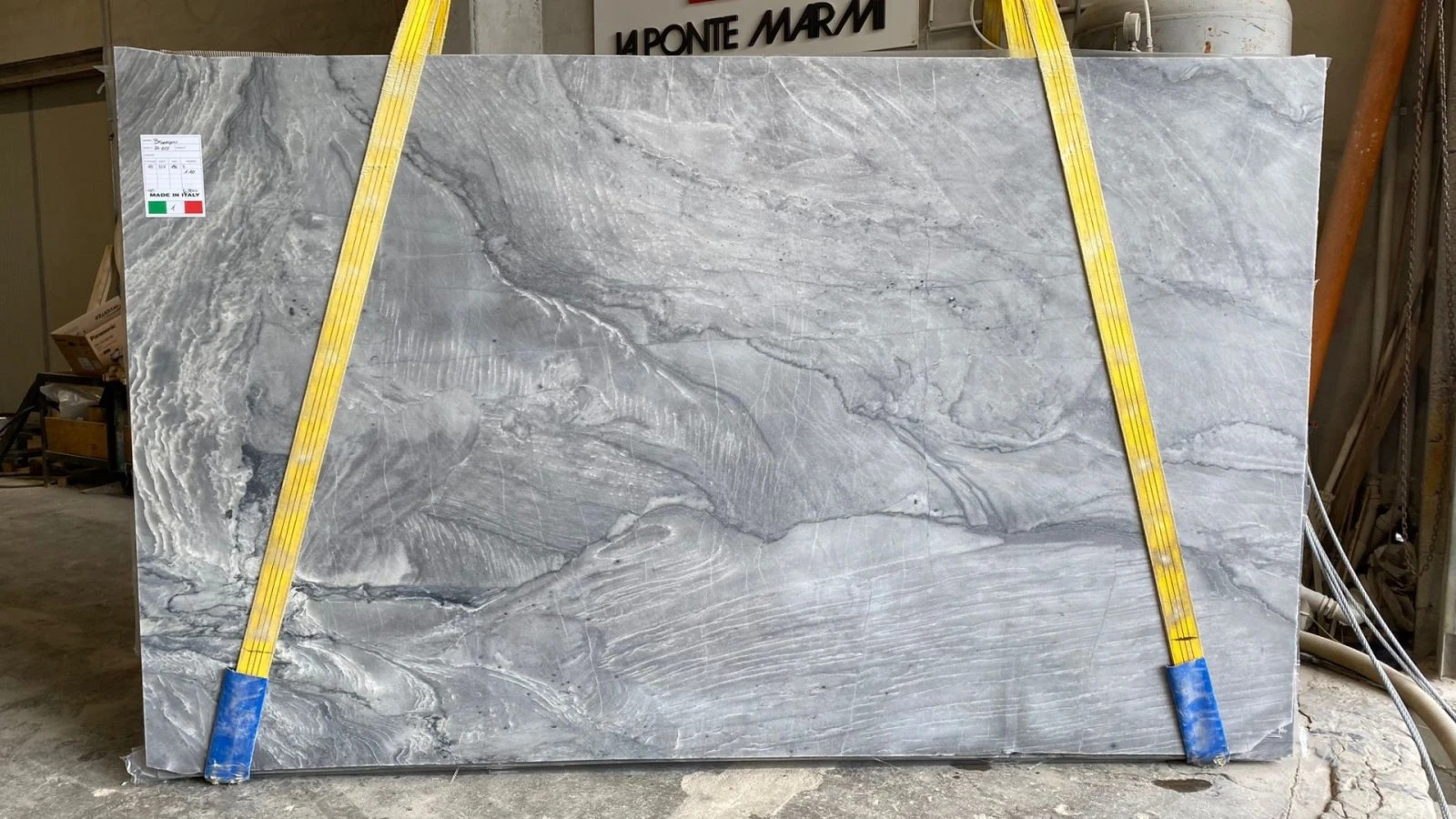 QUARZITE PLATINIUN 24B055 GR 02