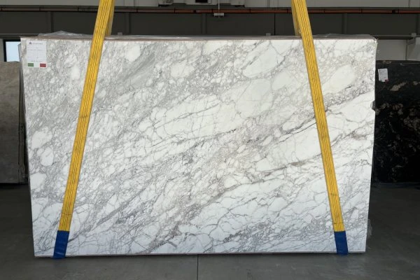 MARMO CALACATTA VAGLI PINK 25B012 VO 02