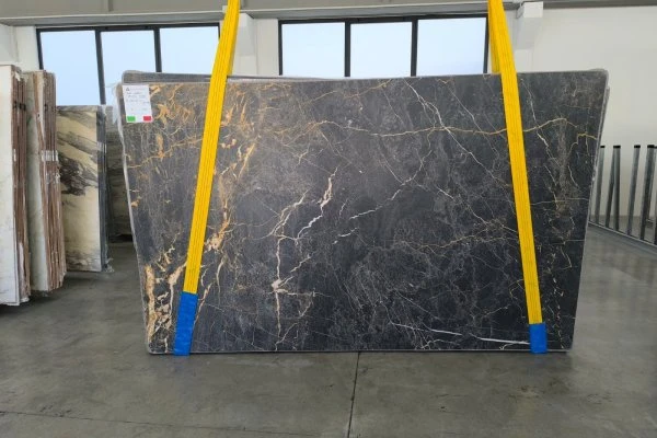 MARMO NEW PORT LAURENT 25B230 VO 02