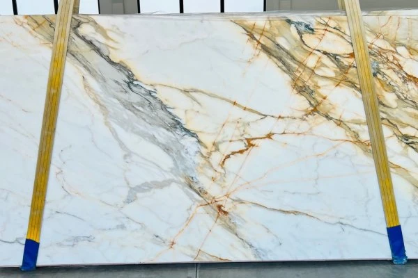 MARMO CALACATTA BORGHINI 24B124 VO 02