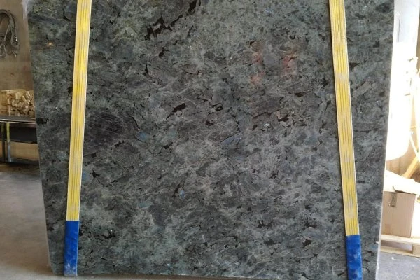 GRANITO LABRADORITE LEMURIAN 18B220 LU 02
