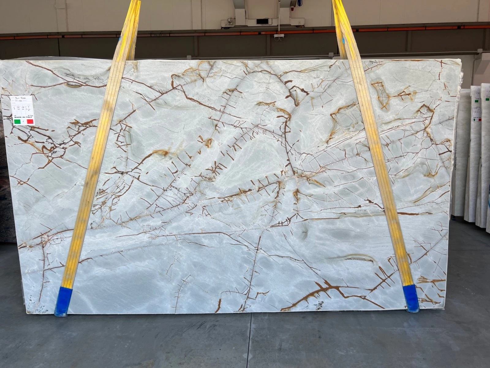 GRANITO BLUE ROMA 23B026 VO 02