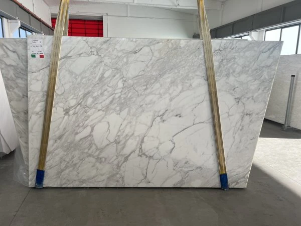 MARMO CALACATTA A3026 LU 02