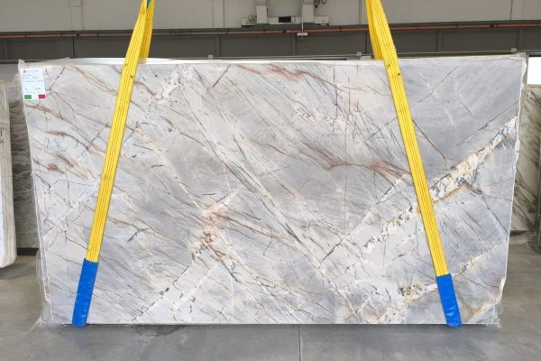 QUARZITE IJEN BLUE 25B337 VO 02