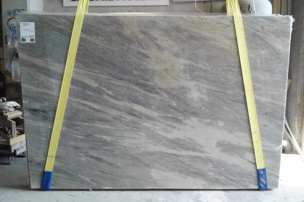 QUARZITE MAJESTIC 19B134 LU 03