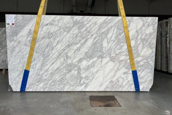 MARMO STATUARIETTO A3106 VO 02