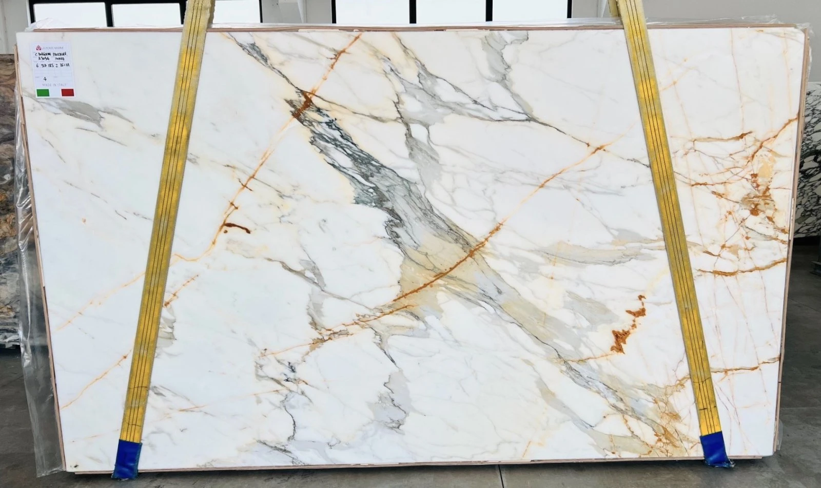 MARMO CALACATTA BORGHINI A3094 VO 02