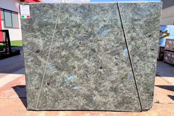 GRANITO LABRADORITE LEMURIAN 18B220 LU 02