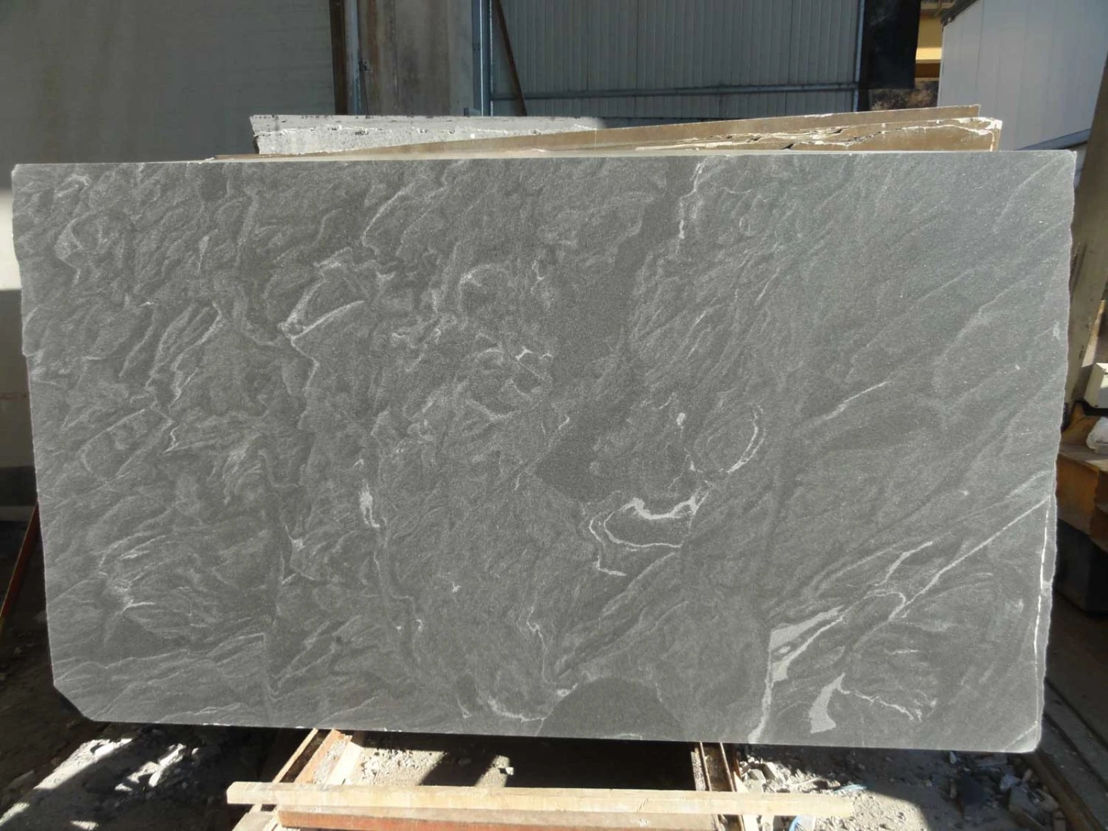 GRANITO VIRGINIA BLACK 16B364 GR 02