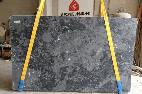 MARMO BLACK REEF 23B217 VO 02