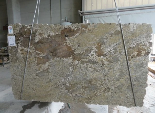 GRANITO POMPEI T0042 LU 03