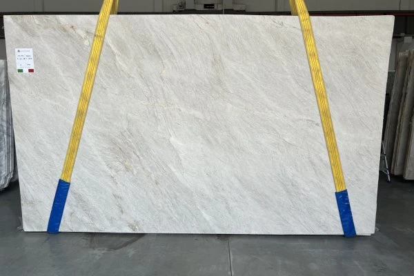 QUARZITE TAJ MAHAL 25B147 VO 02