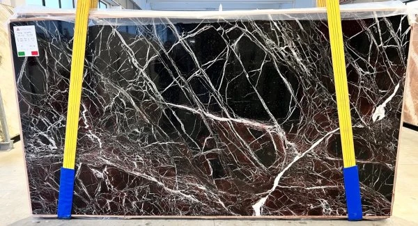 MARMO ROSSO LEVANTO 25B315 LU 02