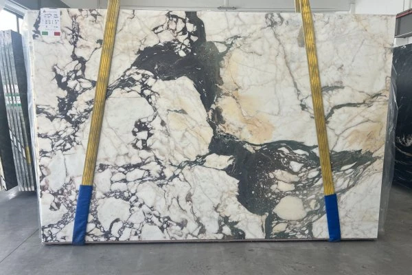 MARMO CALACATTA VIOLA 25B204 VO 02