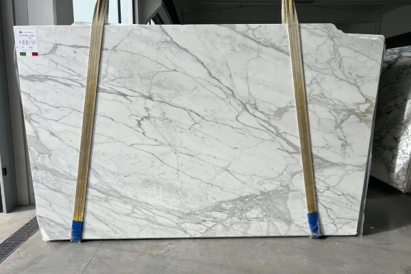 MARMO CALACATTA A7881. LU 02