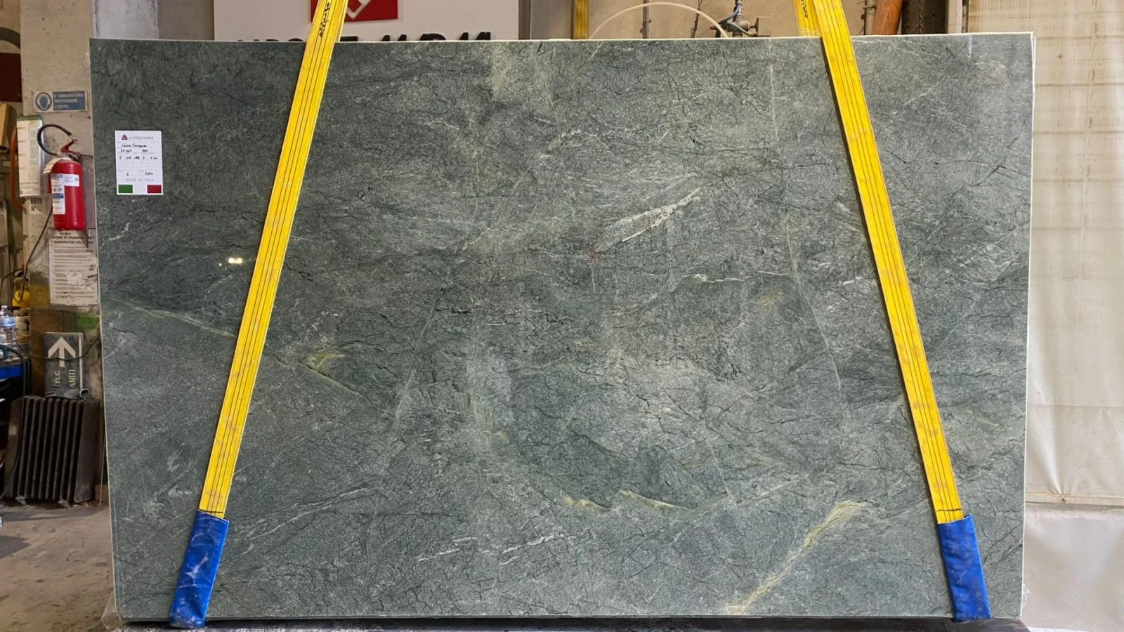 GRANITO COSTA SMERALDA 25B013 LU 03