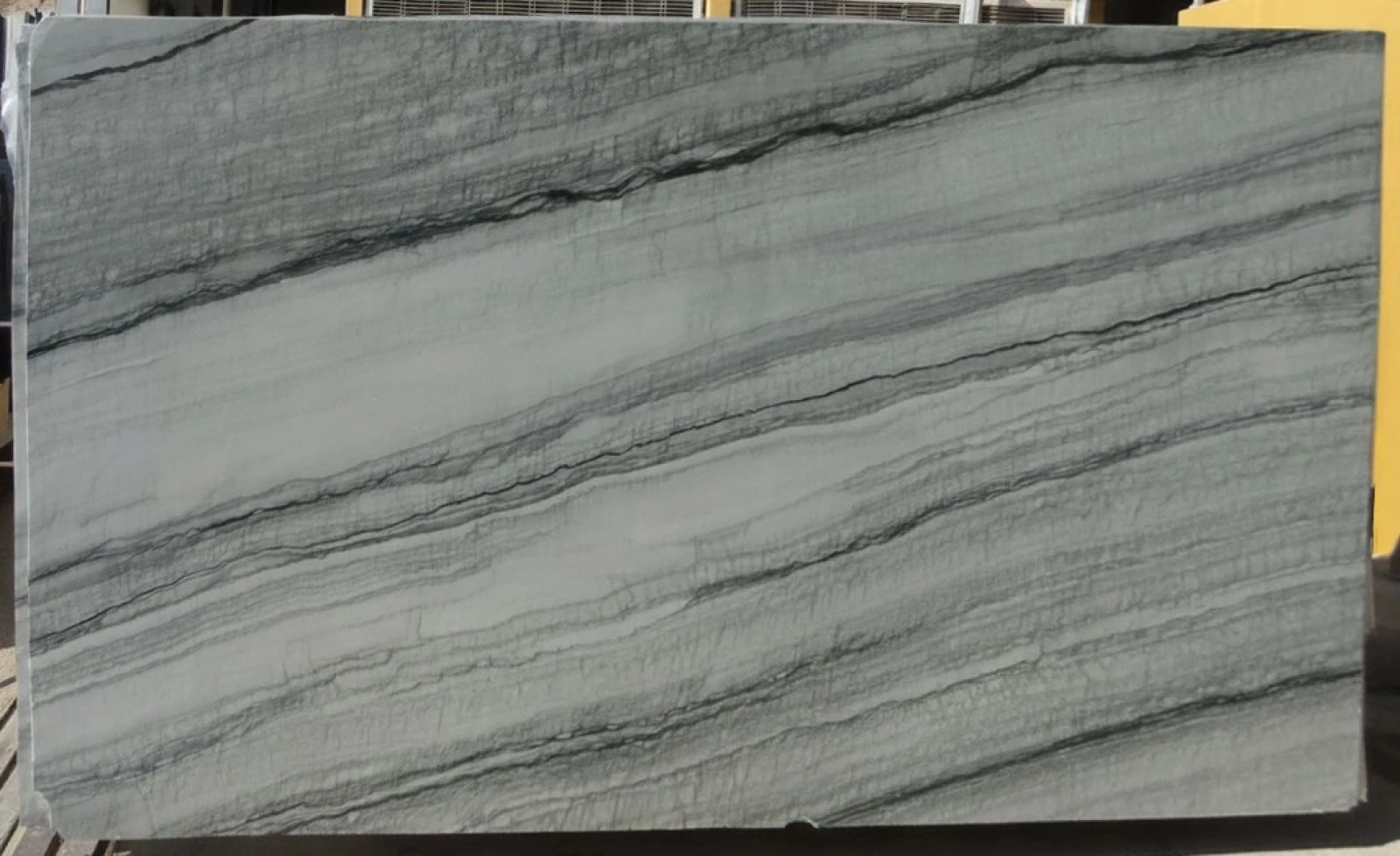 GRANITO FLORIDA 16B373 GR 03