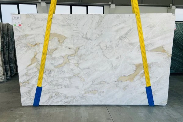 MARMO CALACATTA NABUCCO 26B034 VO 02