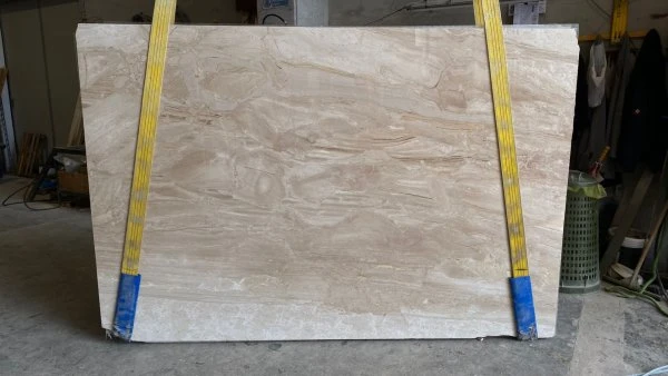 MARMO DAINO REALE A2948 LU 02