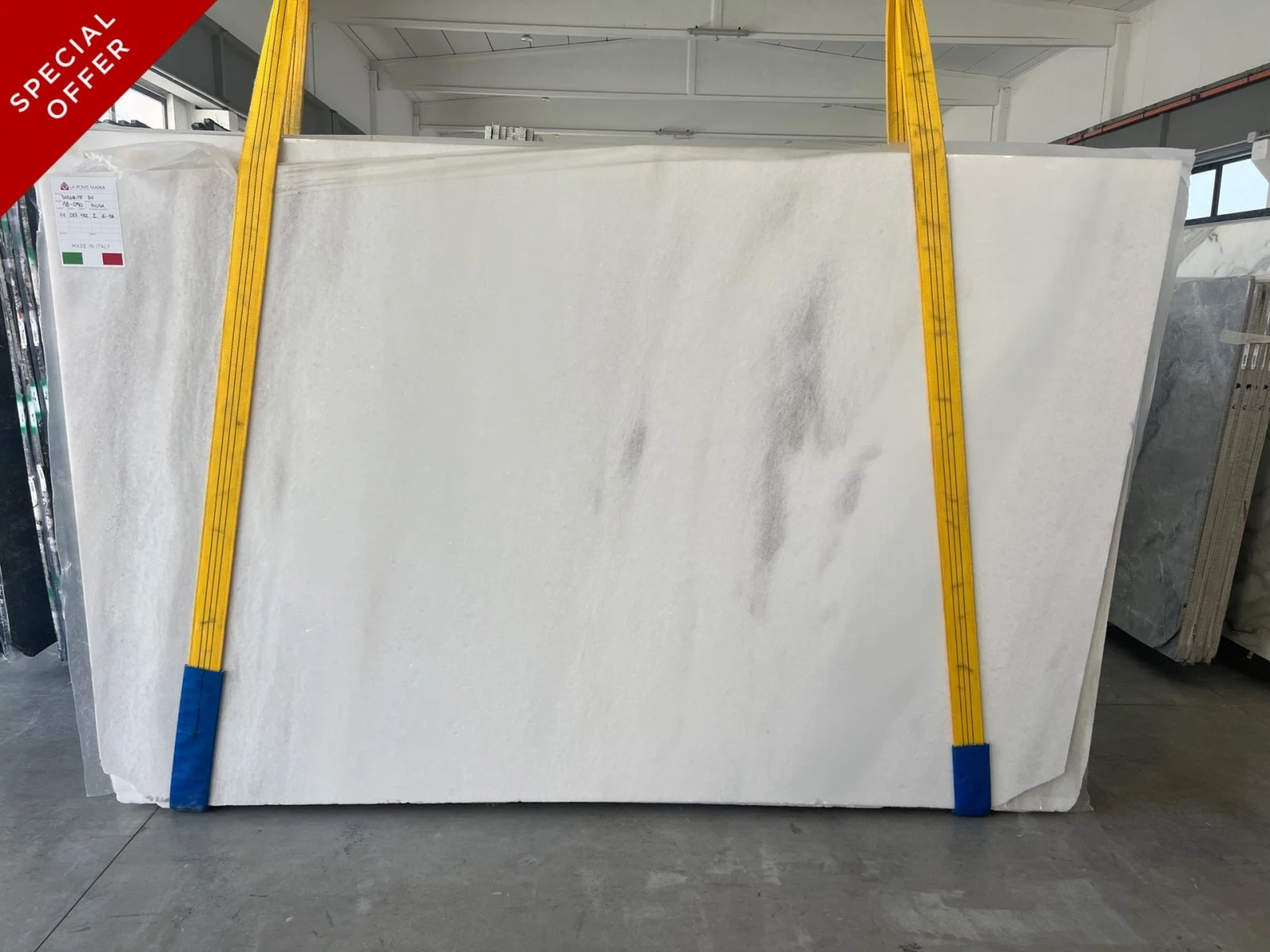 MARMO DOLOMITE DIAGONAL VEIN 18B090 LU 02