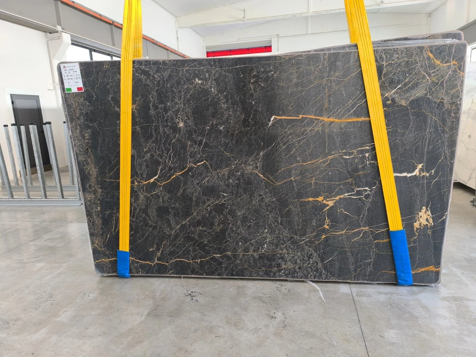 MARMO NEW PORT LAURENT 25B230 VO 02