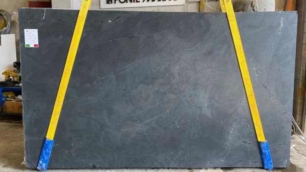 GRANITO NEGRESCO 24B056 VT 02